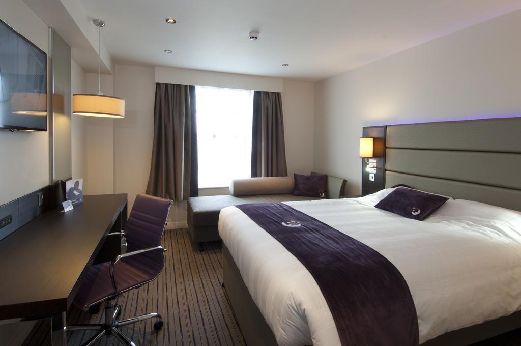 Premier Inn Tring Quarto foto